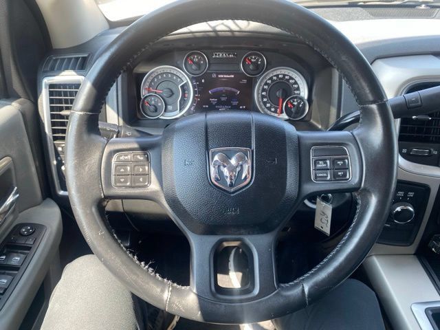 Used 2014 RAM 2500 SLT w/ Luxury Group AWD/4WD image 11