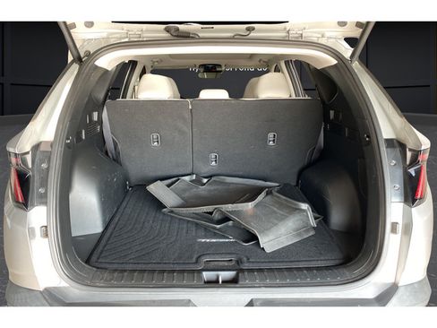 Used 2023 Hyundai Tucson Limited AWD/4WD image 28