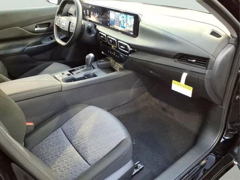 Certified 2026 Nissan Sentra SV w/ Floor Mat Package FWD image 18