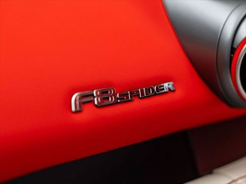 Used 2022 Ferrari F8 Tributo RWD image 40