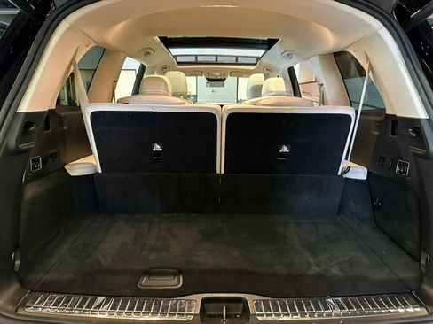 Used 2024 Mercedes-Benz GLS 450 4MATIC image 23