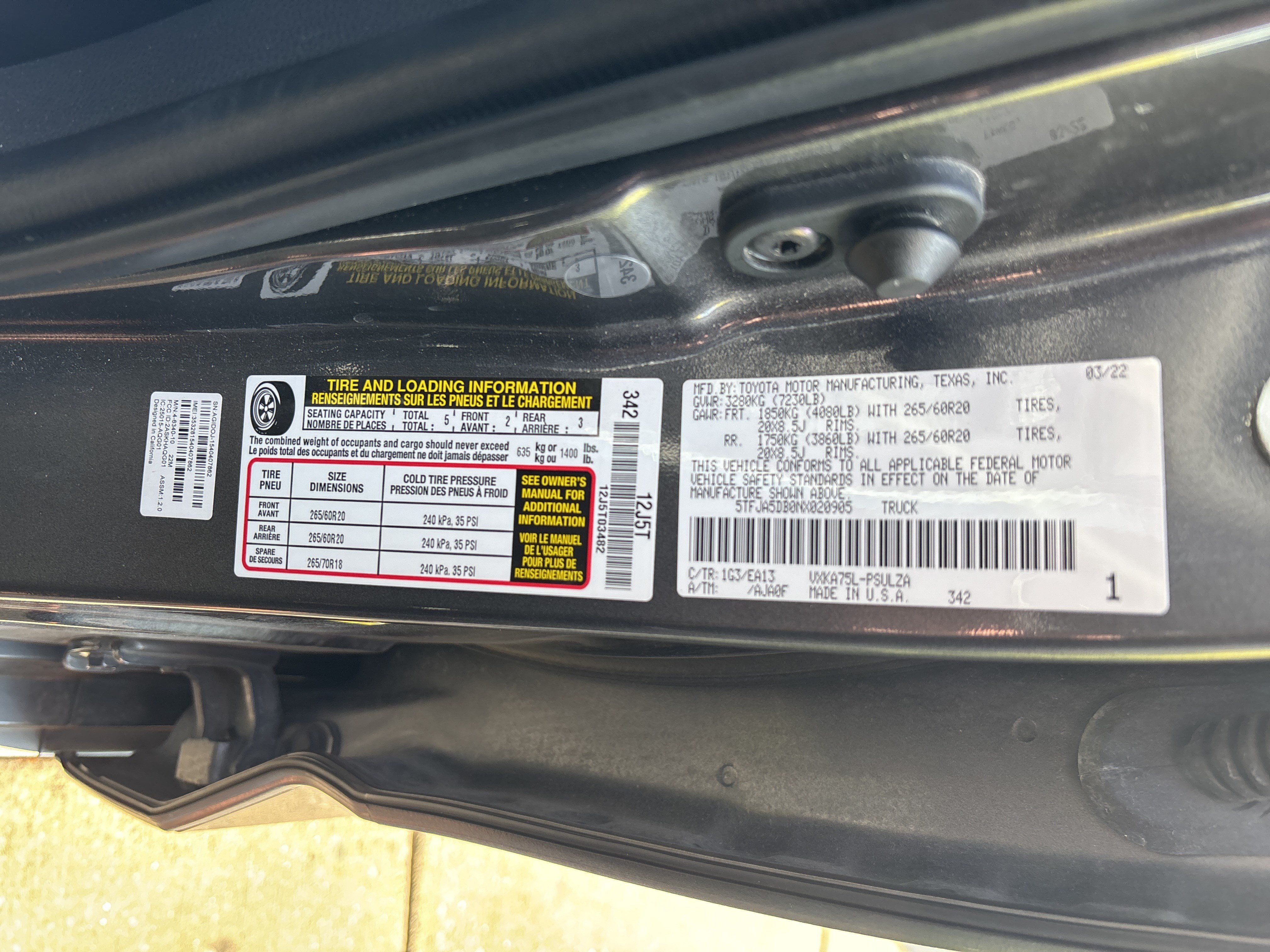 Used 2022 Toyota Tundra Limited w/ TRD Off-Road Package AWD/4WD image 31
