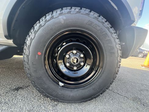 New 2026 Ford Bronco Outer Banks image 12