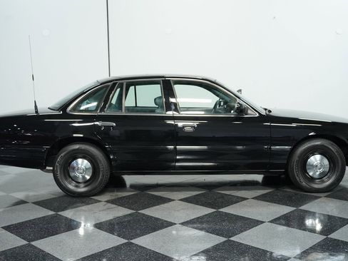 Used 1997 Ford Crown Victoria Police Interceptor image 13