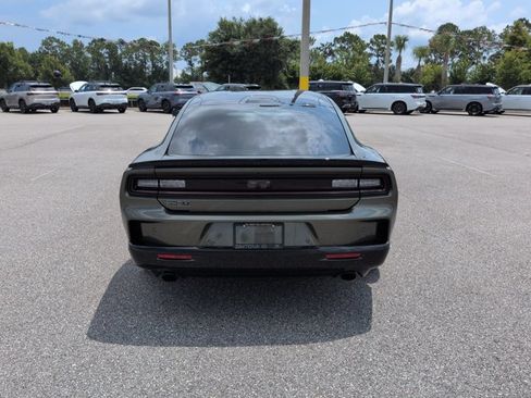 Used 2026 Dodge Charger Scat Pack AWD/4WD image 6