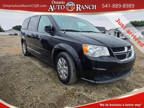 Used 2017 Dodge Grand Caravan SE FWD image 1