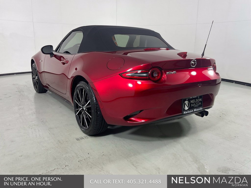 New 2026 MAZDA MX-5 Miata Grand Touring RWD image 8