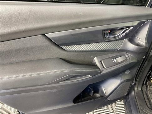 Used 2023 Subaru Ascent Premium w/ Convenience Package image 25