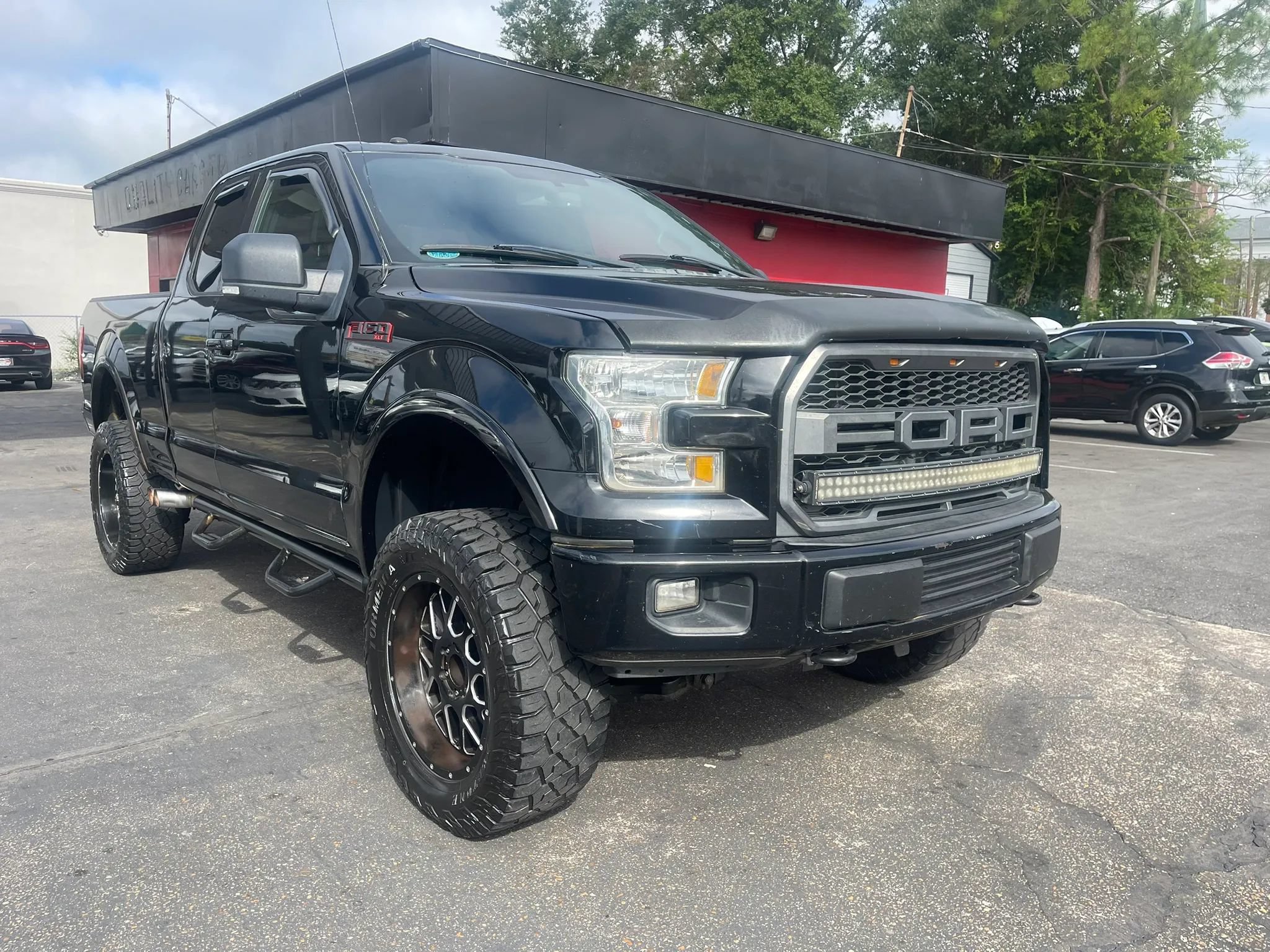 Used 2016 Ford F150 XLT w/ Equipment Group 301A Mid AWD/4WD image 3