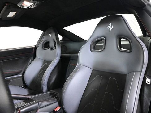 Used 2011 Ferrari 599 GTB Fiorano image 17