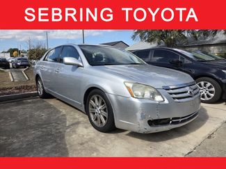 Used 2005 Toyota Avalon Limited video 1