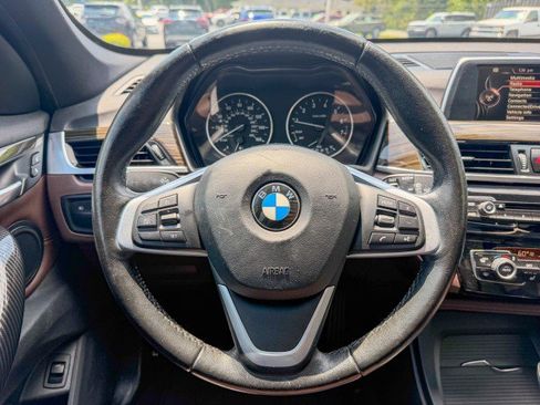 Used 2017 BMW X1 xDrive28i AWD/4WD image 8