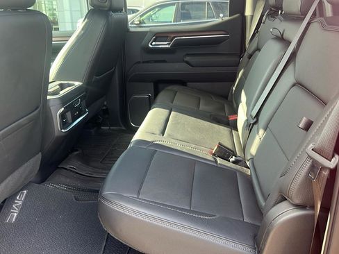 Used 2023 GMC Sierra 1500 Denali w/ Technology Package image 7