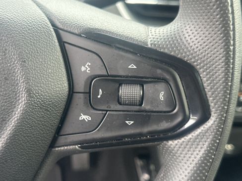 Used 2025 Chevrolet TrailBlazer LT FWD image 25