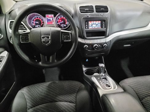 Used 2017 Dodge Journey SE FWD image 22