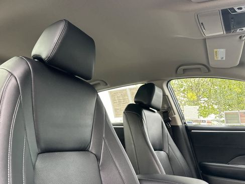 Used 2020 Honda Clarity Touring image 17