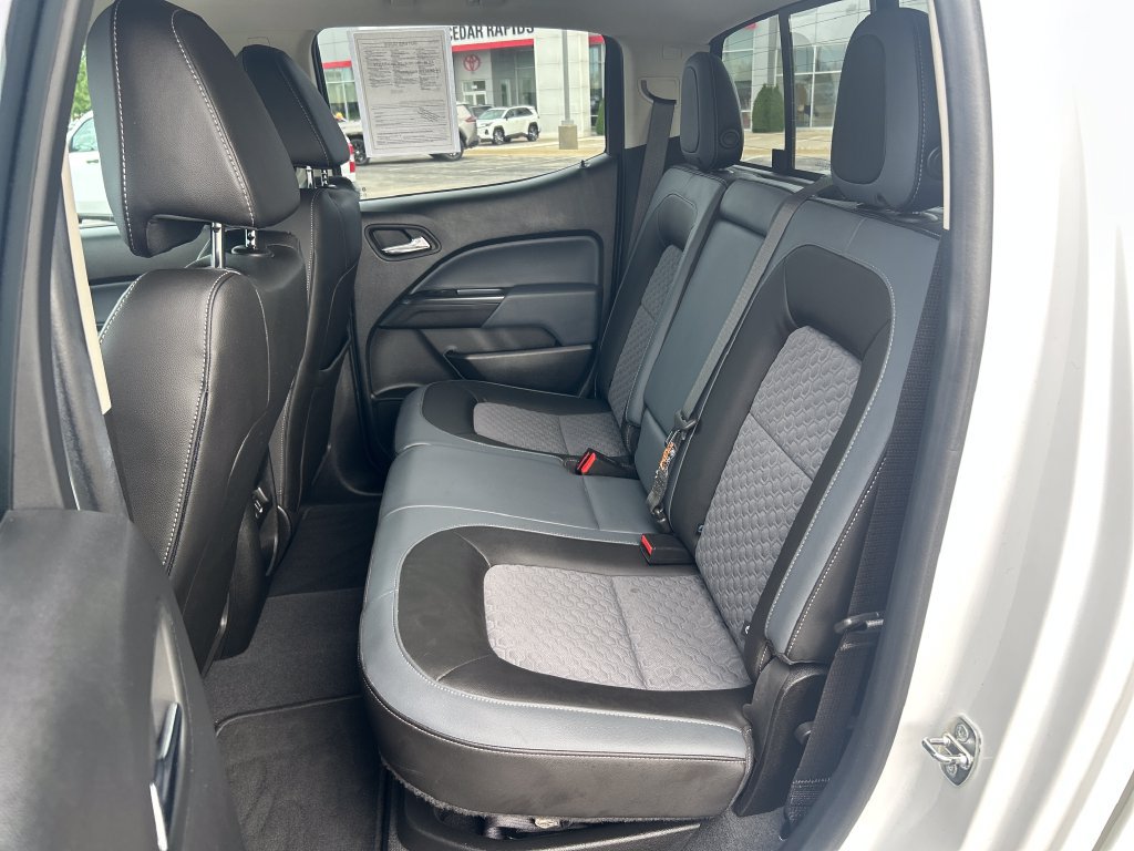 Used 2021 Chevrolet Colorado Z71 AWD/4WD image 23