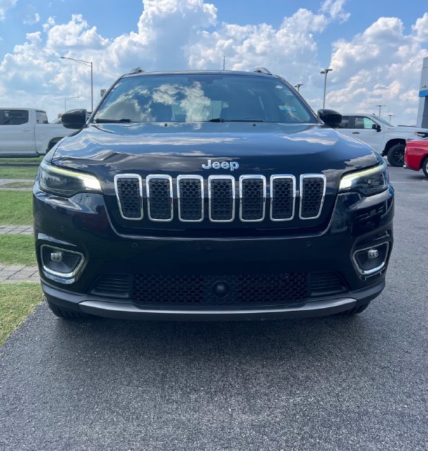 Used 2021 Jeep Cherokee Limited AWD/4WD image 3