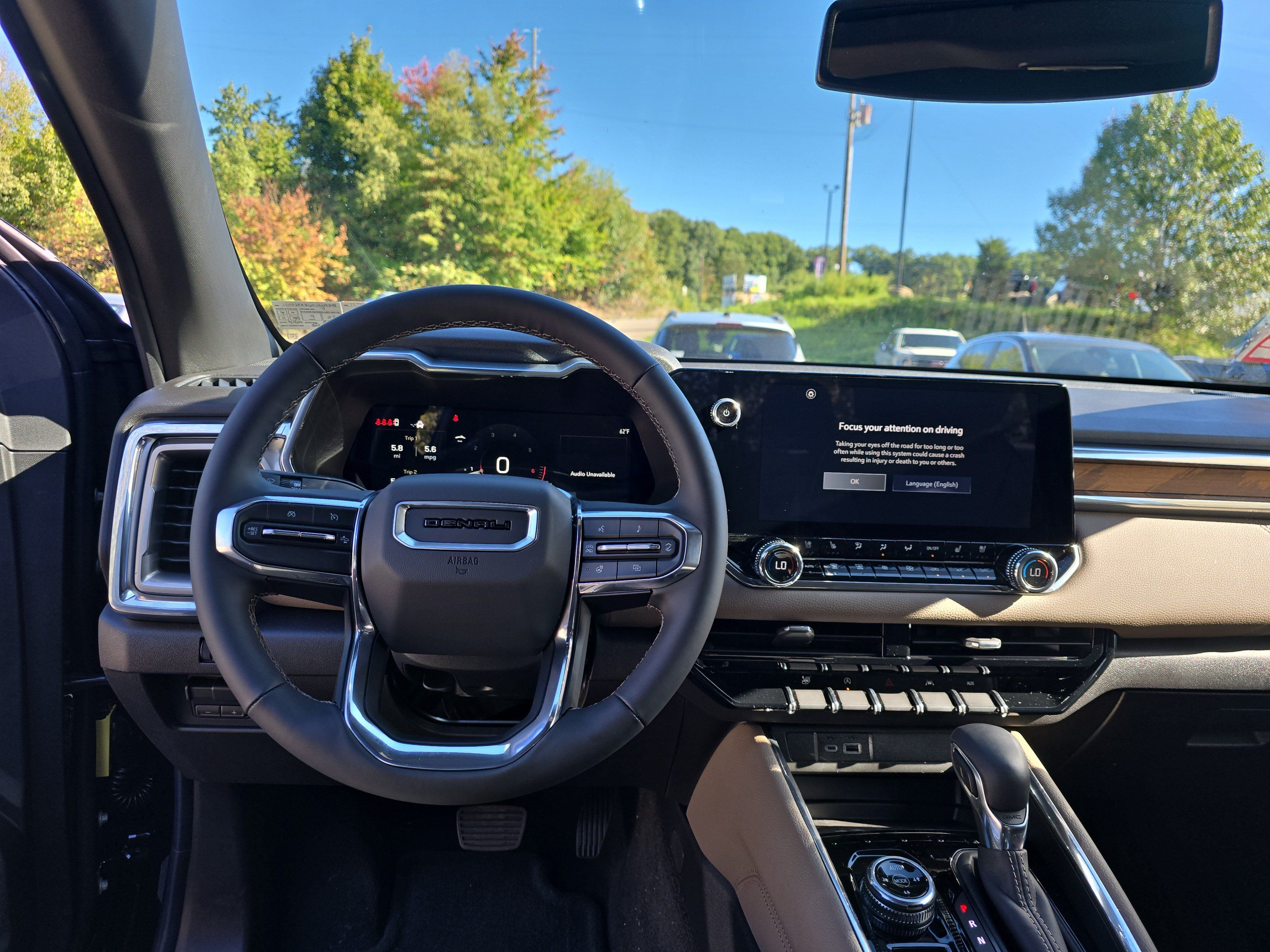 New 2026 GMC Canyon Denali AWD/4WD image 14