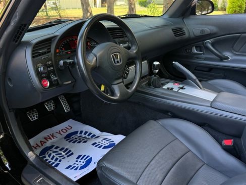 Used 2005 Honda S2000 image 50