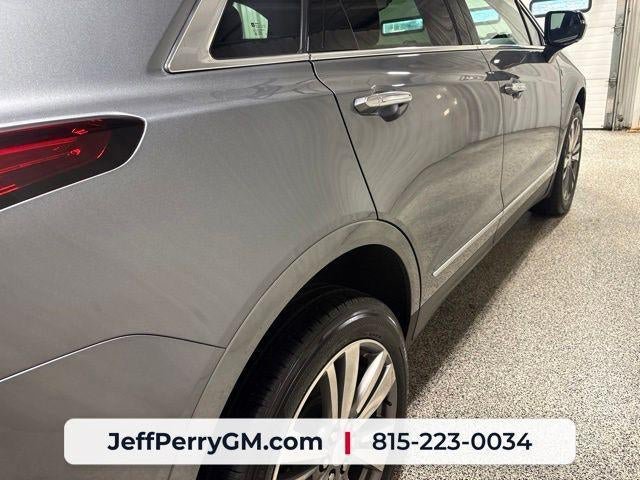 Used 2021 Cadillac XT5 Premium Luxury AWD/4WD image 9