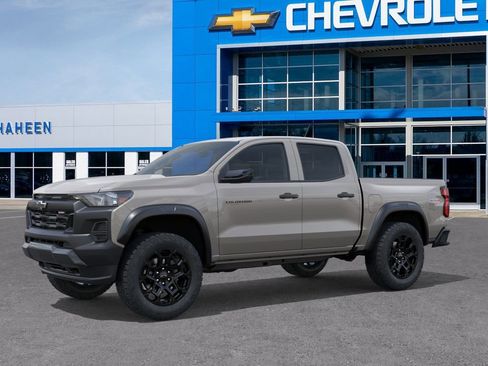 New 2026 Chevrolet Colorado Trail Boss AWD/4WD image 2