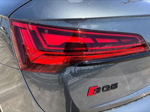 Used 2025 Audi SQ5 Premium Plus AWD/4WD image 30