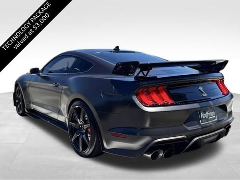 Used 2022 Ford Mustang Shelby GT500 w/ Carbon Fiber Track Pack RWD image 6
