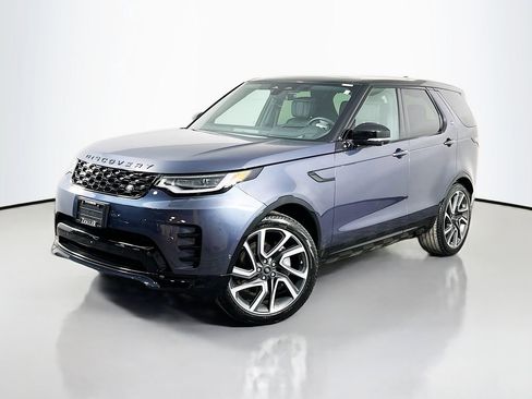 Used 2024 Land Rover Discovery Dynamic SE AWD/4WD image 1