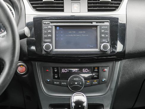 Used 2018 Nissan Sentra SV w/ Premium Package (P01) FWD image 14