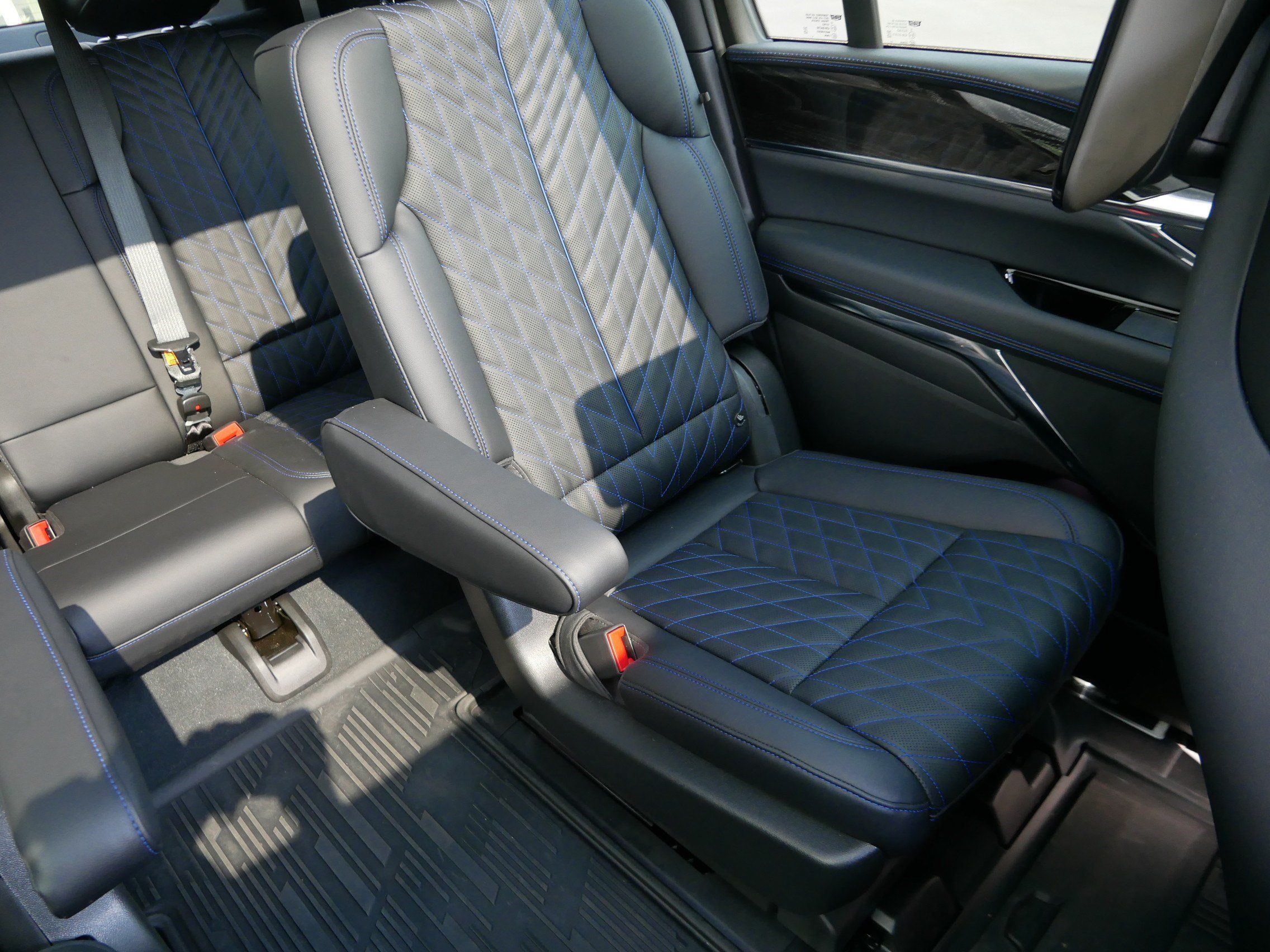 Used 2026 Cadillac Escalade IQ Sport 1 w/ LPO, Floor Liner Package AWD/4WD image 12