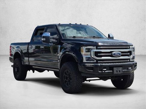 Used 2022 Ford F350 Platinum w/ Tremor Off-Road Package AWD/4WD image 3