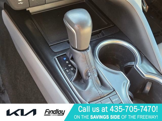 Used 2018 Toyota Camry XSE FWD image 24