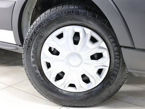 Used 2019 Ford Transit 150 XLT RWD image 12