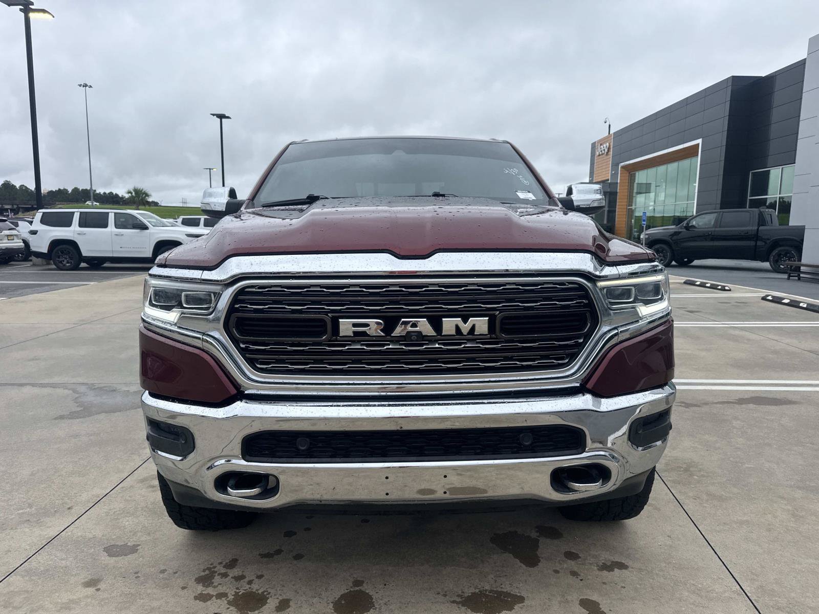 Used 2019 RAM 1500 Limited RWD image 2