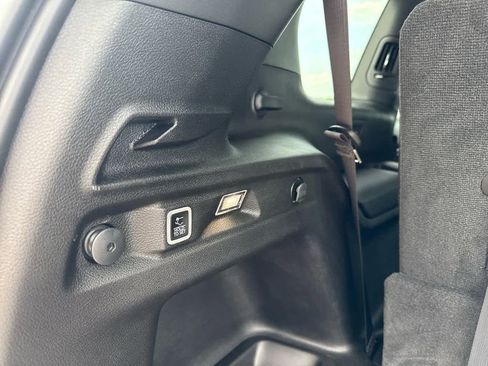 Used 2024 Jeep Grand Cherokee L Limited image 12