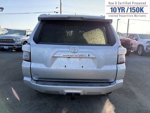 Used 2022 Toyota 4Runner SR5 image 7