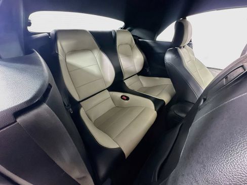 Used 2019 Ford Mustang Premium RWD image 11