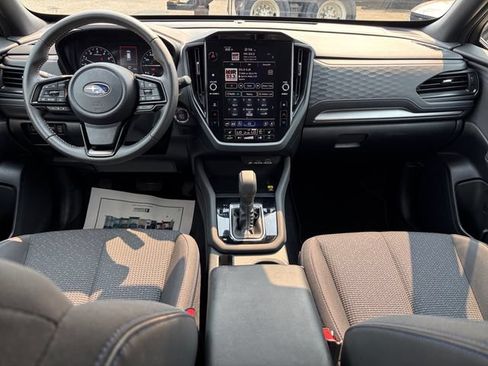 Certified 2025 Subaru Forester Premium AWD/4WD image 21