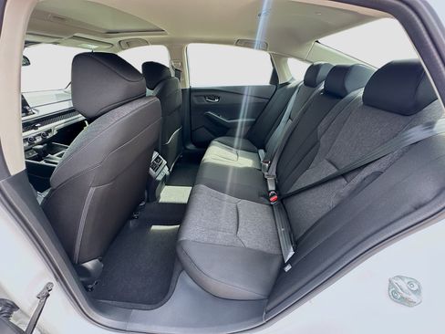 New 2025 Honda Accord SE image 19