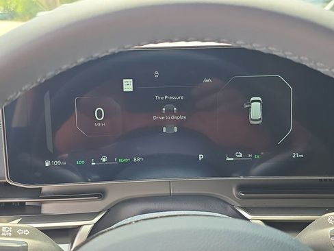 New 2026 Kia Carnival SX FWD image 34