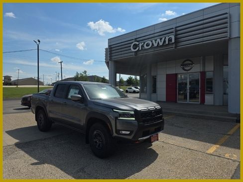 New 2025 Nissan Frontier PRO-4X image 1