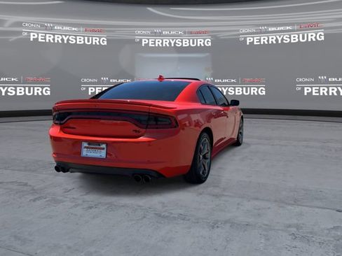 Used 2016 Dodge Charger R/T w/ Plus Group RWD image 7