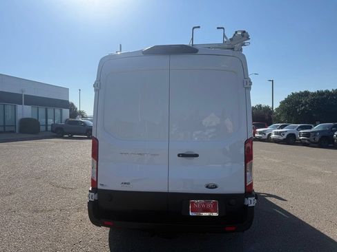 Used 2020 Ford Transit 250 Medium Roof AWD image 6