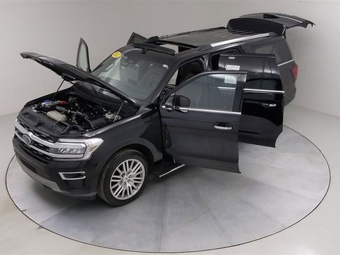 Certified 2022 Ford Expedition Max Limited image 59