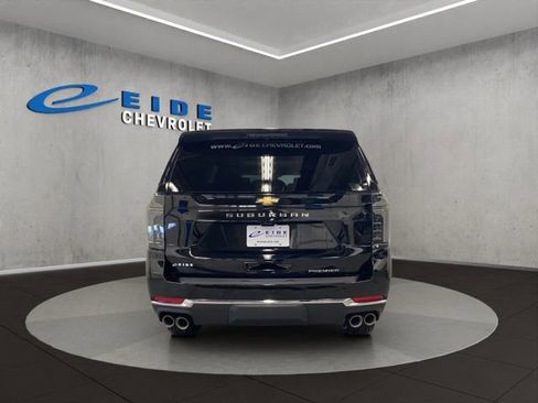 New 2026 Chevrolet Suburban Premier image 4