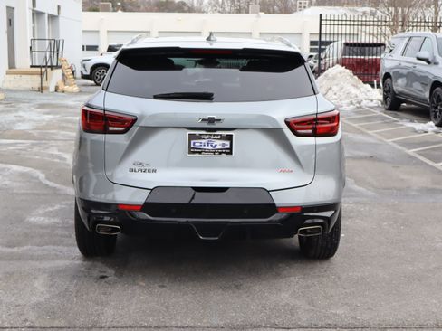 Certified 2025 Chevrolet Blazer RS w/ Driver Confidence II Package image 9