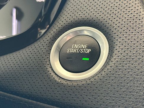 Used 2023 Cadillac XT5 Premium Luxury image 30