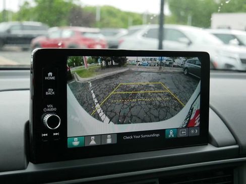 Used 2025 Honda Pilot EX-L image 27