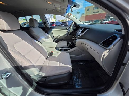 Used 2016 Hyundai Tucson Eco image 10
